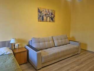 Гостиница Большой 45 Санкт-Петербург Улучшенный эконом с удобствами на этаже-4